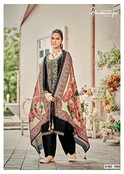 HERMITAGE BEGUM with open images