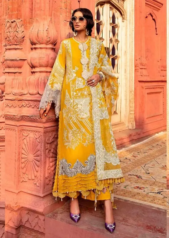 Deepsy Sana Safinaz Lawn 21 Vol 2 with Open Image