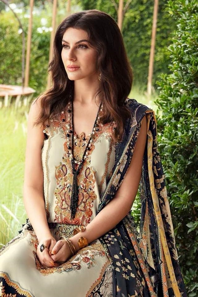 DEEPSY SUITS LAWNKARI 22 2 COTTON EMBROIDERY SUITS | Embroidery suits,  Pakistani suits, Suits