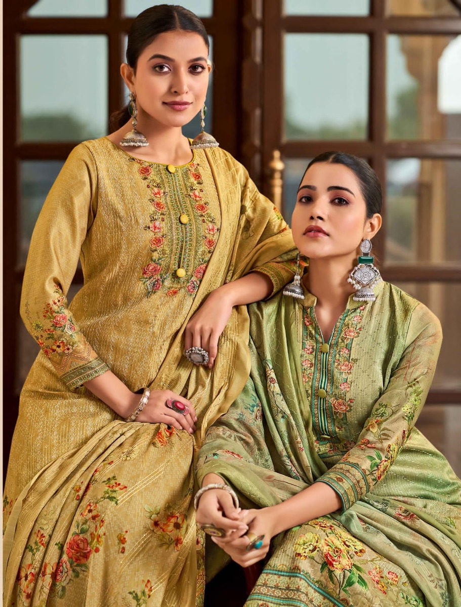 MUMTAZ ARTS MANNAT 