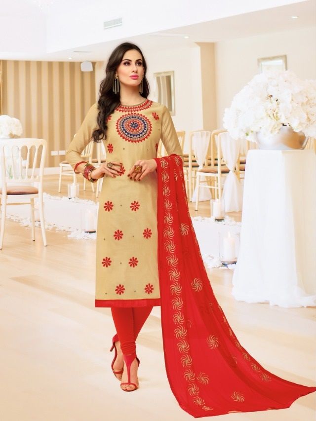 RR Fashion Nayab