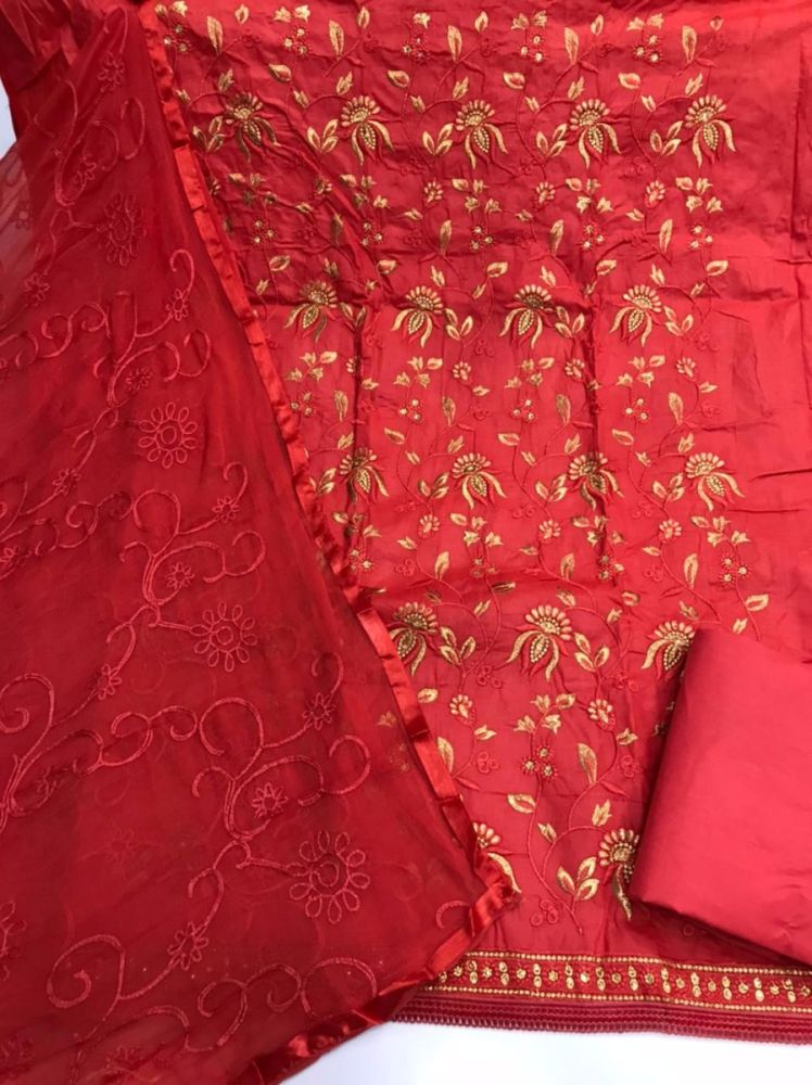 Dupatta and Top Work 114