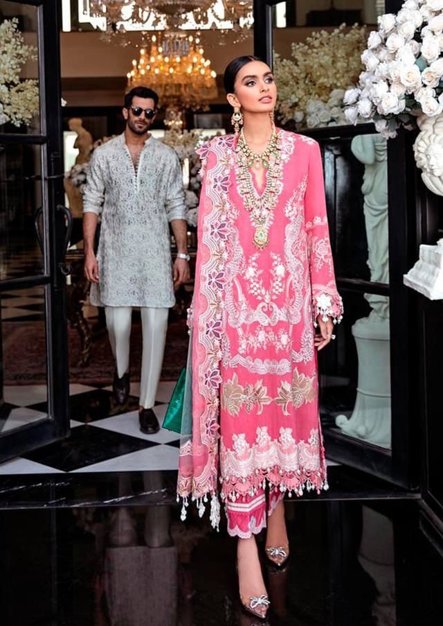 Deepsy Sana Safinaz Lawn Vol 21 with Open Image
