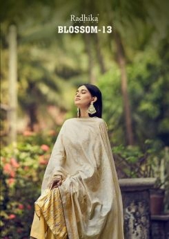 Azara BLOSSOM vol 13